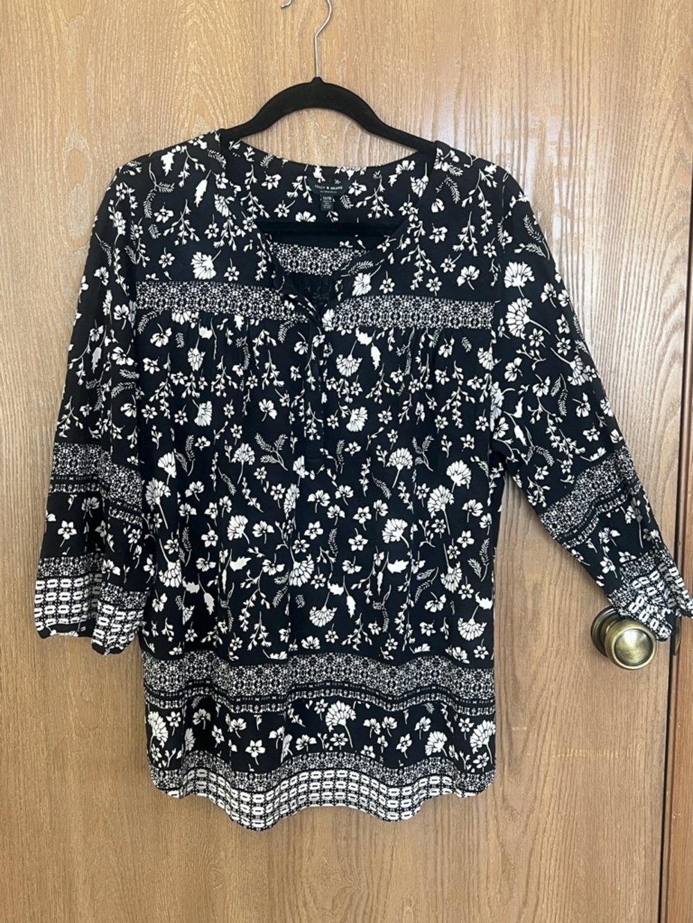 Lucky Brand Black & White Floral Tunic